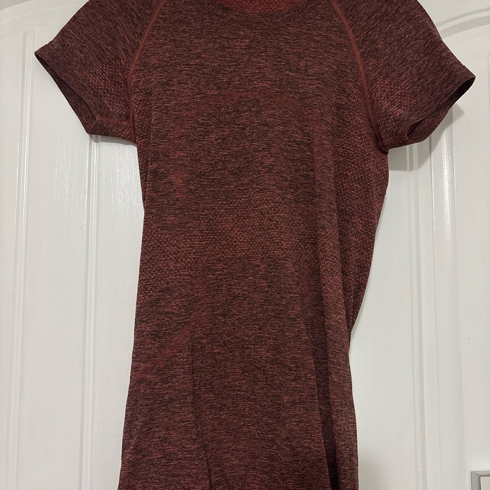 Lululemon Swiftly Tech Short Sleeve